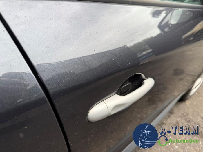 Renault Megane III Grandtour 1.6 16V Bifuel Sloopvoertuig (2011, Grijs)