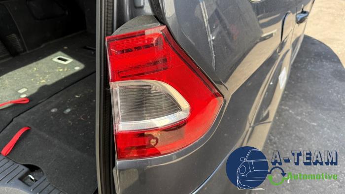 Ford Galaxy 2.0 TDCi 16V 140 Sloopvoertuig (2010, Grijs)