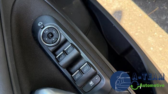 Ford Galaxy 2.0 TDCi 16V 140 Sloopvoertuig (2010, Grijs)