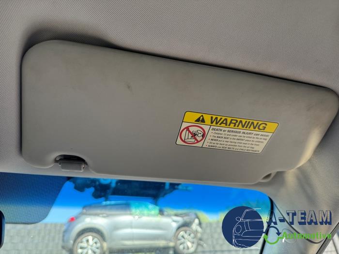 Kia Carens III 2.0i CVVT 16V Sloopvoertuig (2008, Grijs)