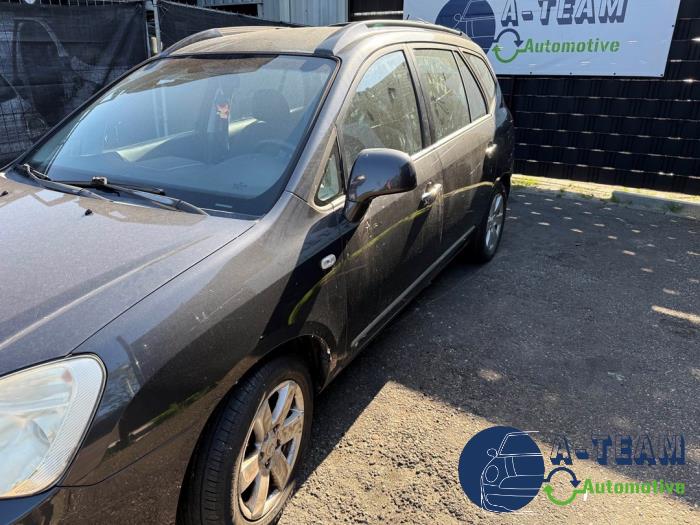 Kia Carens III 2.0i CVVT 16V Sloopvoertuig (2008, Grijs)