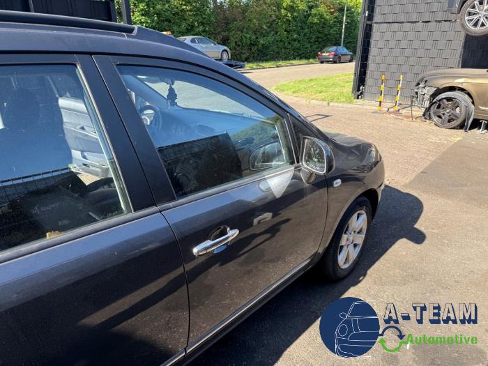 Kia Carens III 2.0i CVVT 16V Sloopvoertuig (2008, Grijs)