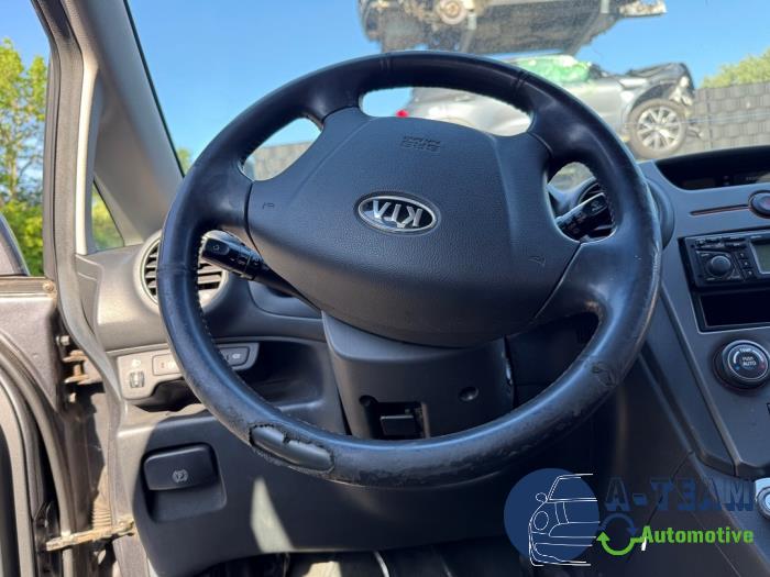 Kia Carens III 2.0i CVVT 16V Sloopvoertuig (2008, Grijs)