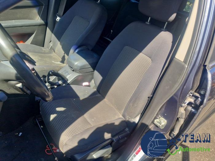 Chevrolet Captiva 2.4 16V 4x2 Sloopvoertuig (2007, Grijs)