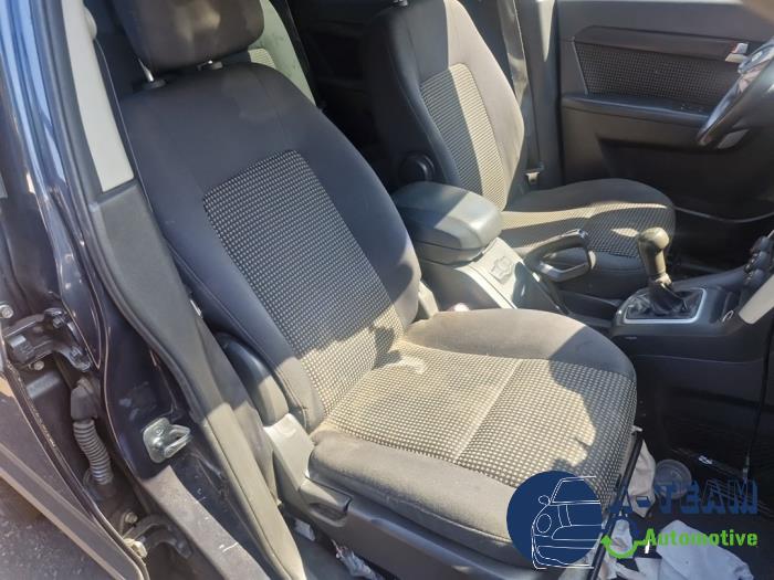 Chevrolet Captiva 2.4 16V 4x2 Sloopvoertuig (2007, Grijs)