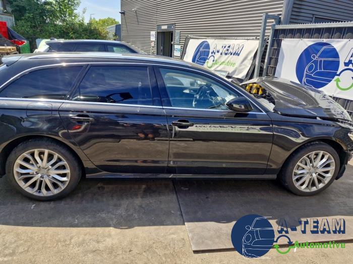 Audi A6 Avant 3.0 TDI V6 24V Quattro Sloopvoertuig (2016, Metallic, Zwart)