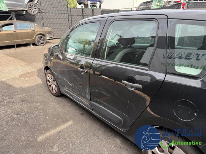 Citroen C3 Picasso 1.4 16V VTI 95 Sloopvoertuig (2009, Zwart)