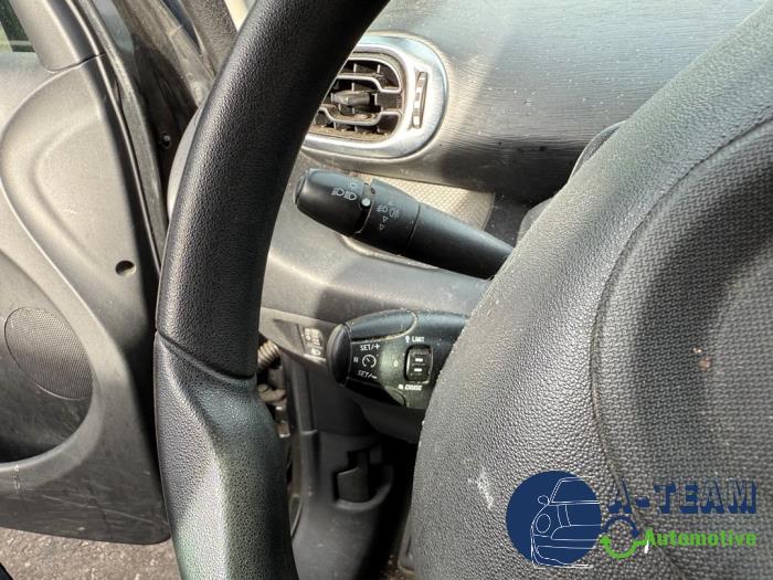 Citroen C3 Picasso 1.4 16V VTI 95 Sloopvoertuig (2009, Zwart)