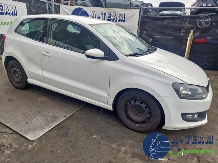 Volkswagen Polo V 1.2 TDI 12V BlueMotion Sloopvoertuig (2011, Wit)