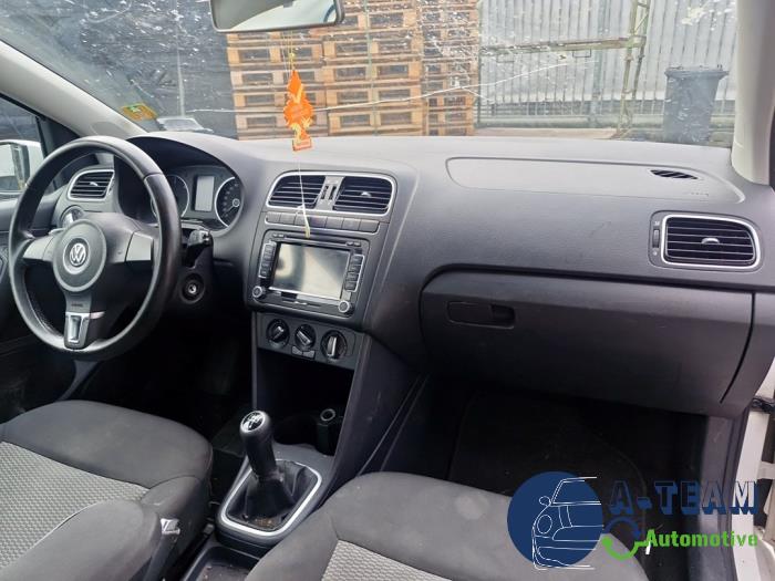 Volkswagen Polo V 1.2 TDI 12V BlueMotion Sloopvoertuig (2011, Wit)