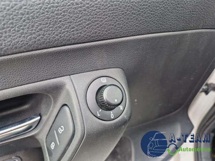 Volkswagen Polo V 1.2 TDI 12V BlueMotion Sloopvoertuig (2011, Wit)