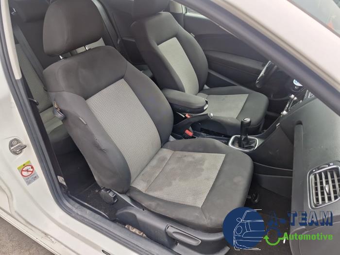 Volkswagen Polo V 1.2 TDI 12V BlueMotion Sloopvoertuig (2011, Wit)