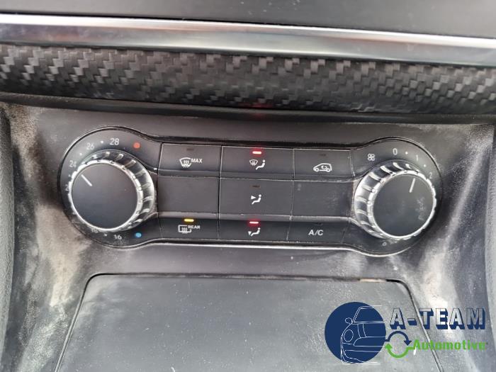 Mercedes A 1.6 A-180 16V Sloopvoertuig (2013, Zwart)