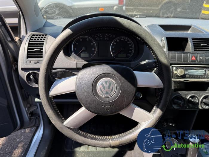 Volkswagen CrossPolo 1.2 12V Sloopvoertuig (2006, Metallic, Zilvergrijs, Zilver)