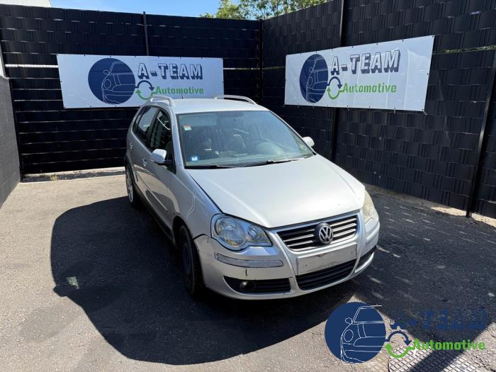 Volkswagen CrossPolo 1.2 12V Sloopvoertuig (2006, Metallic, Zilvergrijs, Zilver)