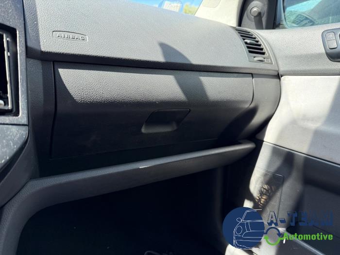 Volkswagen CrossPolo 1.2 12V Sloopvoertuig (2006, Metallic, Zilvergrijs, Zilver)