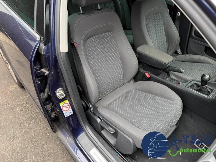 Seat Exeo 1.8 T 20V Sloopvoertuig (2009, Blauw)