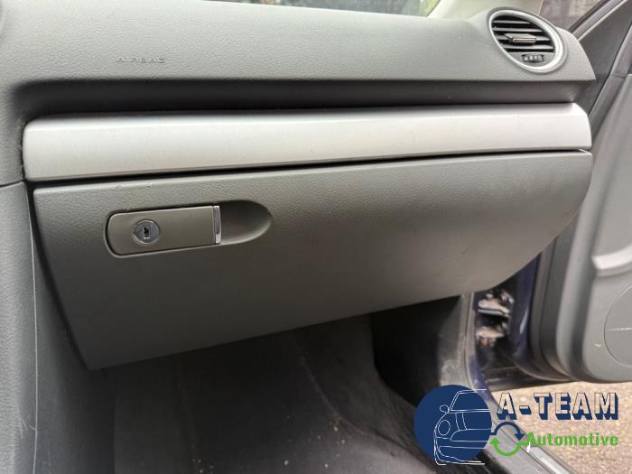 Seat Exeo 1.8 T 20V Sloopvoertuig (2009, Blauw)