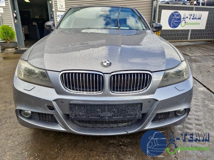 BMW 3 serie 318d 16V Sloopvoertuig (2011, Metallic, Grijs)