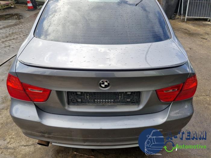 BMW 3 serie 318d 16V Sloopvoertuig (2011, Metallic, Grijs)