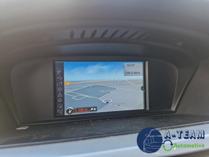 BMW 3 serie 318d 16V Sloopvoertuig (2011, Metallic, Grijs)