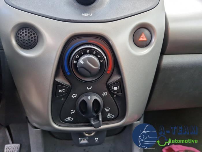 Citroen C1 1.0 Vti 68 12V Sloopvoertuig (2014, Metallic, Grijs)