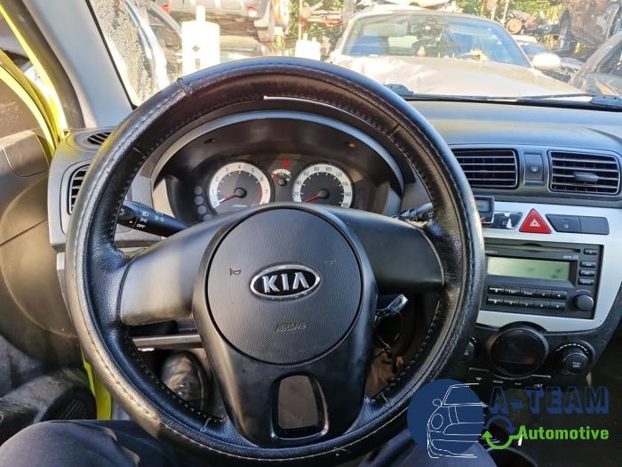 Kia Picanto 1.0 12V Sloopvoertuig (2010, Groen)