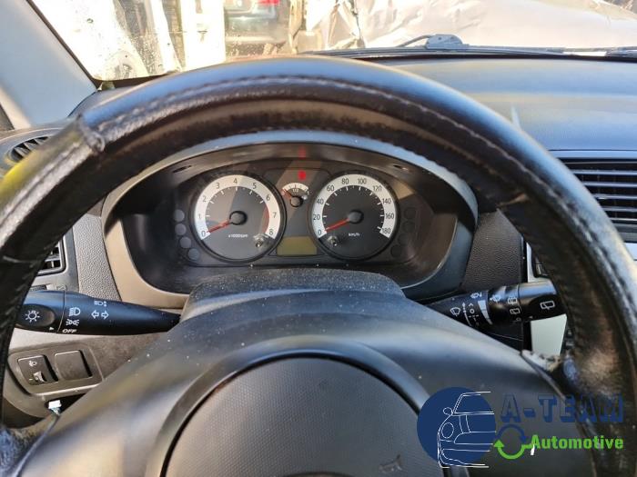 Kia Picanto 1.0 12V Sloopvoertuig (2010, Groen)