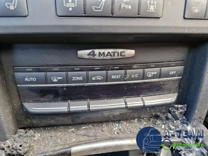 Mercedes E E-550 5.5 V8 32V 4-Matic Sloopvoertuig (2010, Grijs)