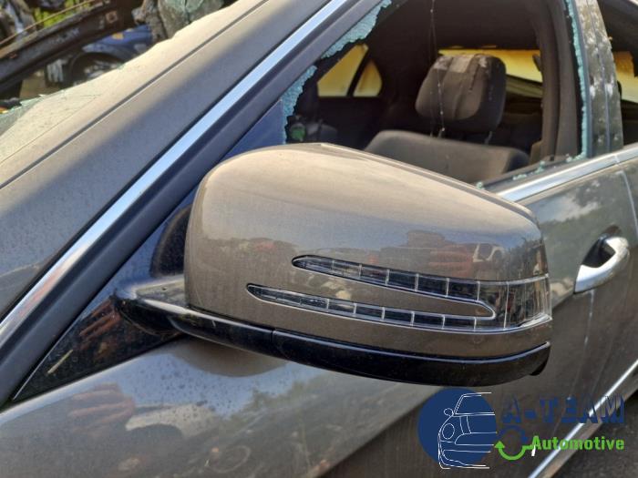 Mercedes E E-550 5.5 V8 32V 4-Matic Sloopvoertuig (2010, Grijs)