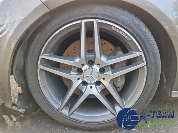 Mercedes E E-550 5.5 V8 32V 4-Matic Sloopvoertuig (2010, Grijs)