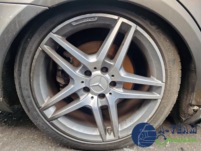 Mercedes E E-550 5.5 V8 32V 4-Matic Sloopvoertuig (2010, Grijs)