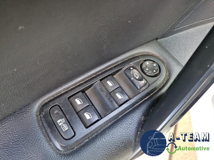 Peugeot 508 2.0 Hybrid4 16V Sloopvoertuig (2014, Wit)