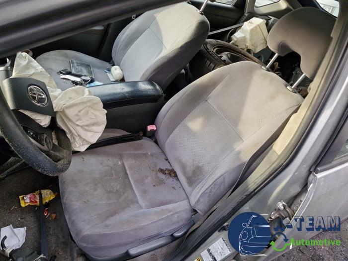 Toyota Prius 1.5 16V Sloopvoertuig (2005, Grijs)