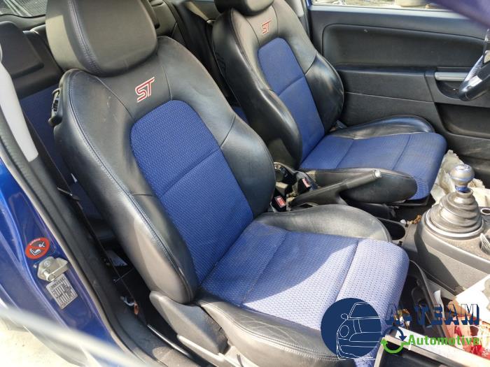 Ford Fiesta 5 ST 2.0 16V ST150 Sloopvoertuig (2006, Metallic, Blauw)