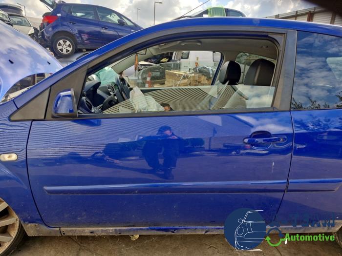Ford Fiesta 5 ST 2.0 16V ST150 Sloopvoertuig (2006, Metallic, Blauw)