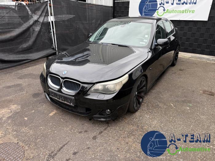 BMW 5-Serie 02- Sloopvoertuig (2004, Metallic, Zwart, Saffierblauw, Saffierzwart)