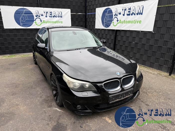 BMW 5-Serie 02- Sloopvoertuig (2004, Metallic, Zwart, Saffierblauw, Saffierzwart)
