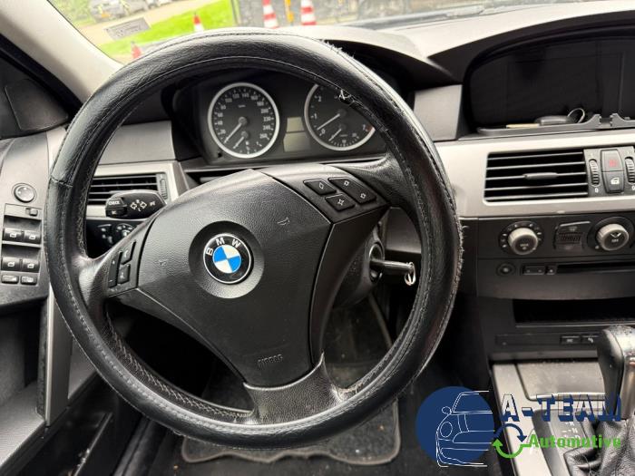 BMW 5-Serie 02- Sloopvoertuig (2004, Metallic, Zwart, Saffierblauw, Saffierzwart)