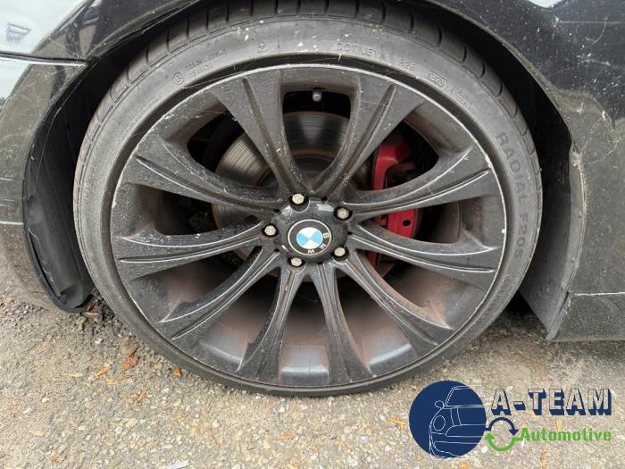 BMW 5-Serie 02- Sloopvoertuig (2004, Metallic, Zwart, Saffierblauw, Saffierzwart)