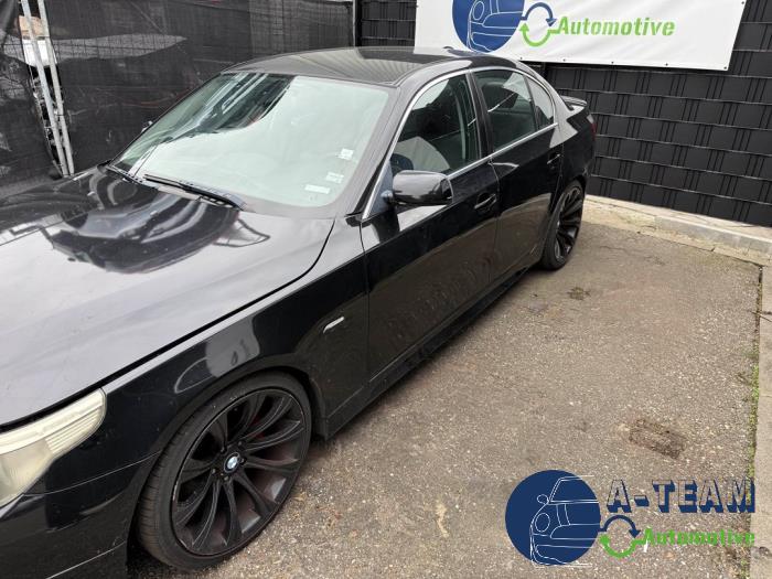 BMW 5-Serie 02- Sloopvoertuig (2004, Metallic, Zwart, Saffierblauw, Saffierzwart)