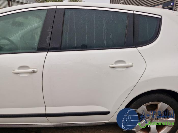 Peugeot 3008 I 1.6 16V THP 155 Sloopvoertuig (2010, Wit)