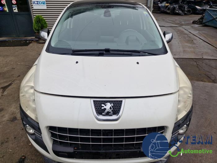 Peugeot 3008 I 1.6 16V THP 155 Sloopvoertuig (2010, Wit)