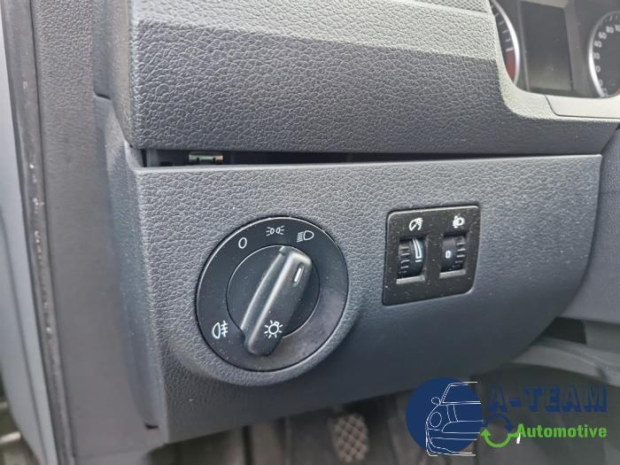 Volkswagen Caddy IV 2.0 TDI 75 Sloopvoertuig (2020, Grijs)