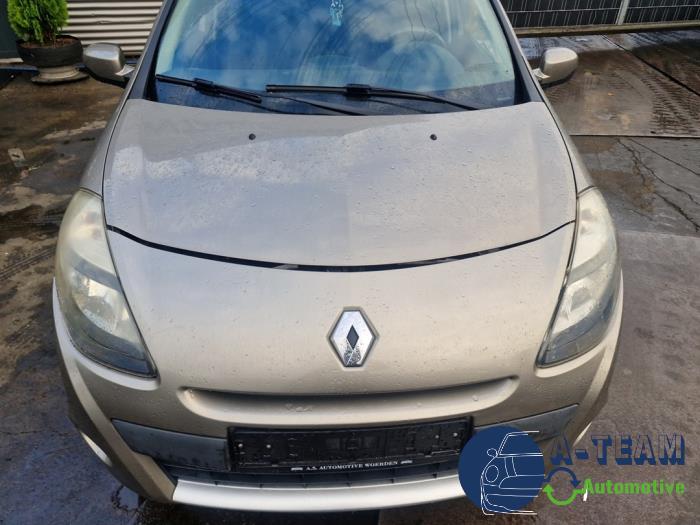 Renault Clio III 1.2 16V 75 Sloopvoertuig (2011, Beige)