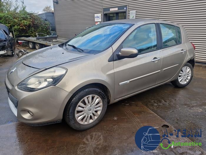 Renault Clio III 1.2 16V 75 Sloopvoertuig (2011, Beige)