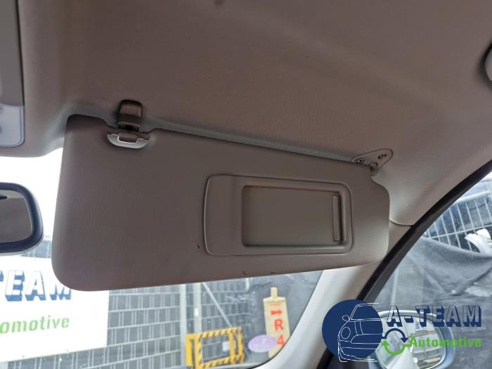 BMW 3 serie Touring 318i 16V Sloopvoertuig (2011, Metallic, Zilver)