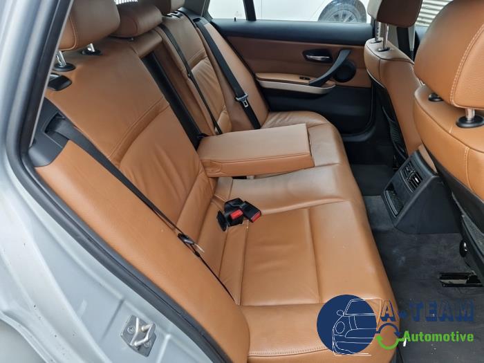 BMW 3 serie Touring 318i 16V Sloopvoertuig (2011, Metallic, Zilver)