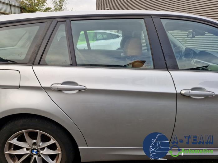 BMW 3 serie Touring 318i 16V Sloopvoertuig (2011, Metallic, Zilver)