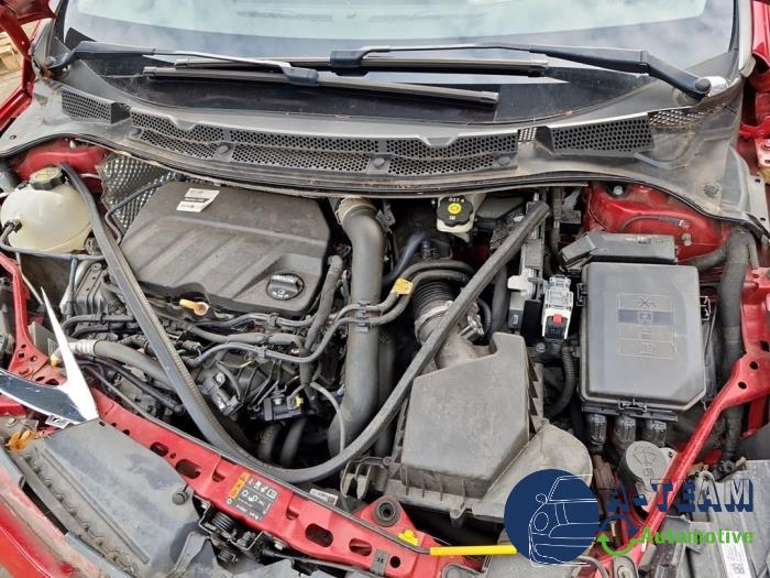 Opel Astra K 1.2 Turbo 12V Sloopvoertuig (2020, Rood)